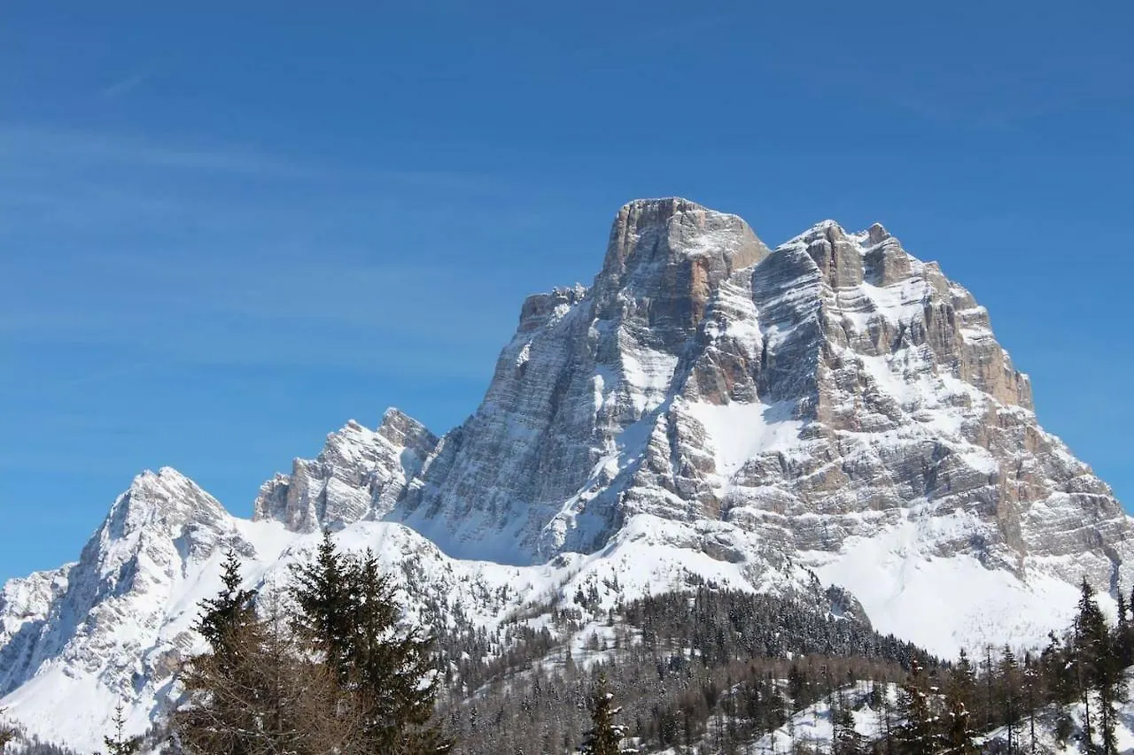 Cesa Dolomiti Daire Rocca Pietore